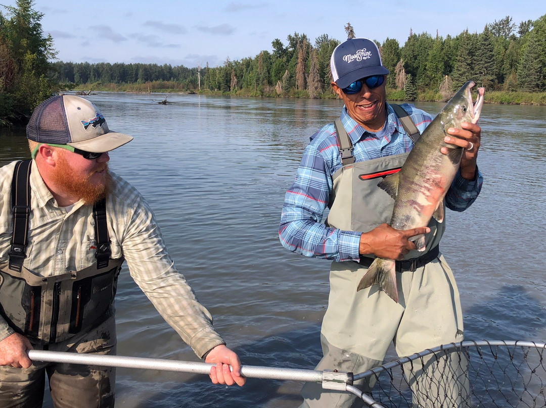 iFishAlaska Guide Service景点图片