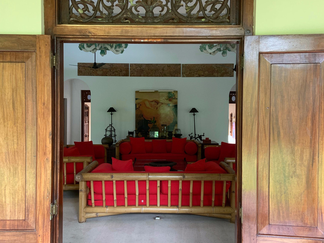 伊鲁克提亚别墅酒店主图