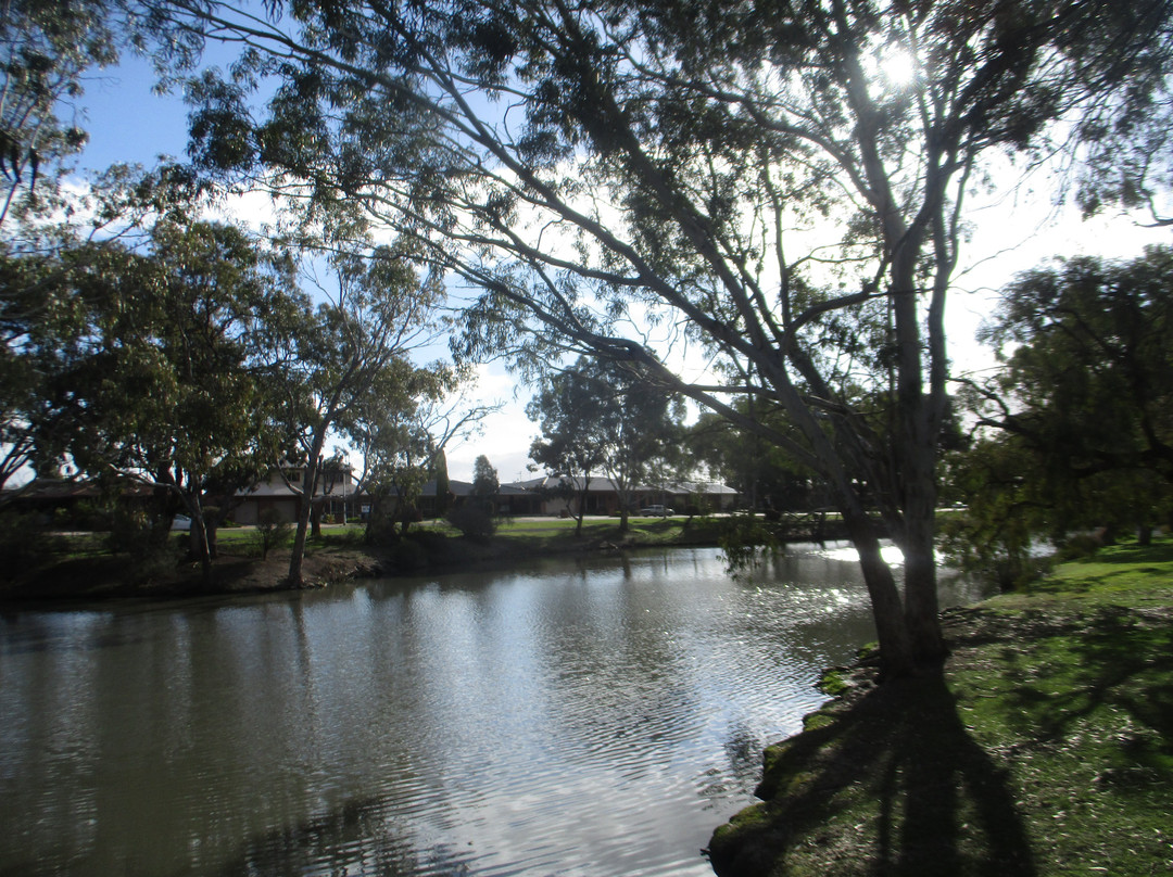 Wotonga Basin-霍舌姆必去景点