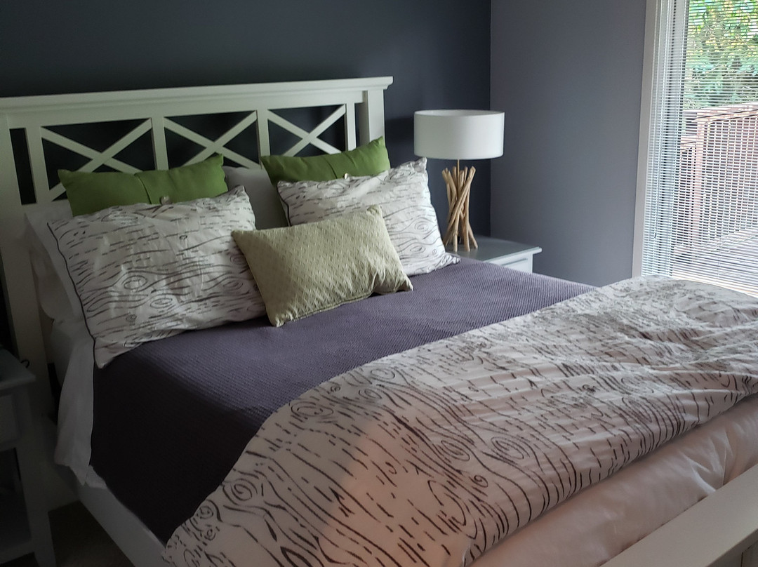 Arching Pines Bed and Breakfast