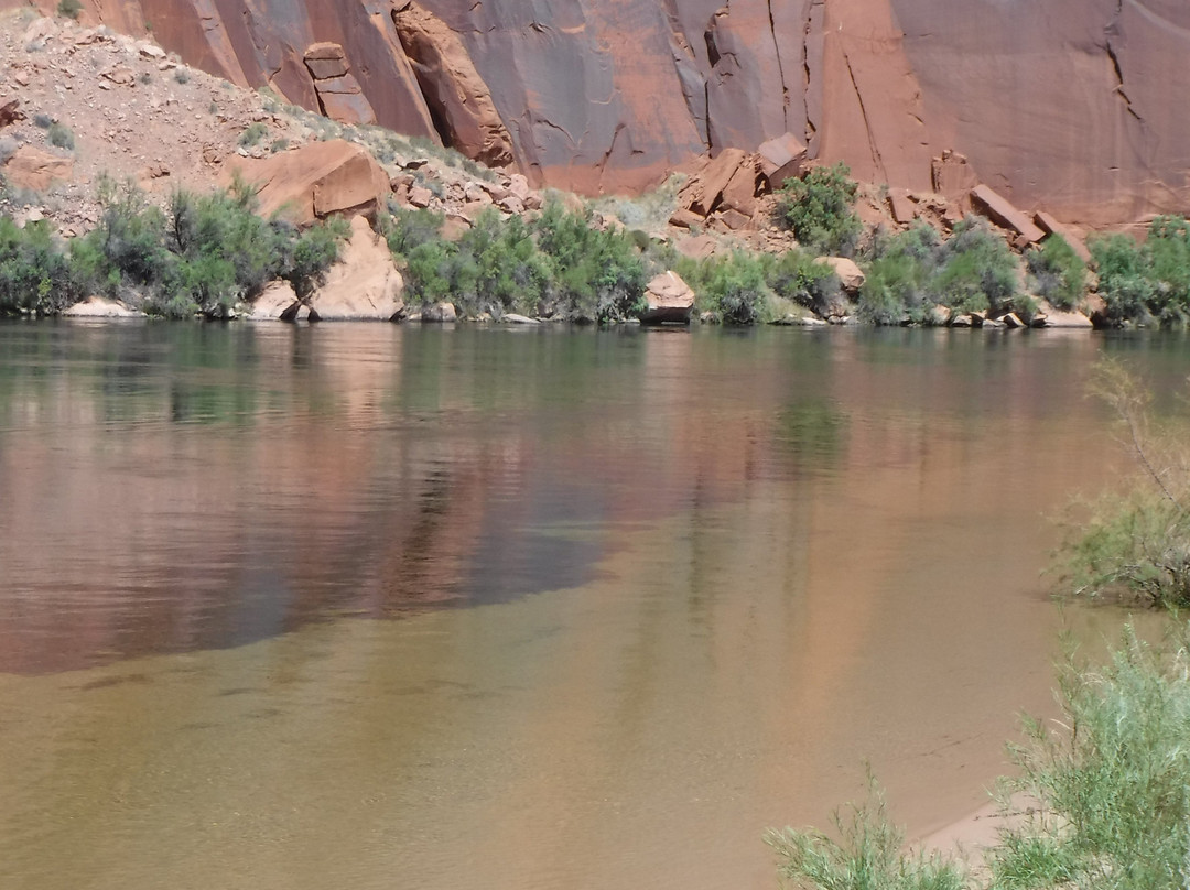 Kelly Outfitters at Lees Ferry-大理石峡谷必去景点