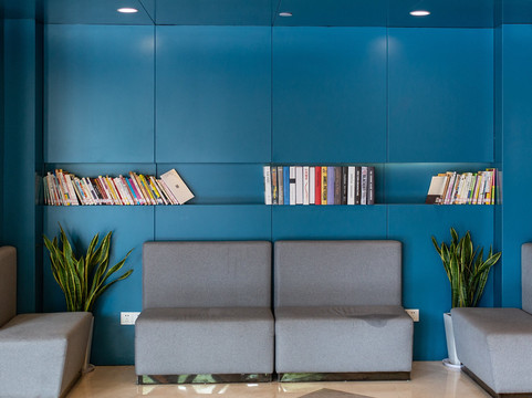 洛阳润华君悦酒店（牡丹广场武汉路地铁站店）主图