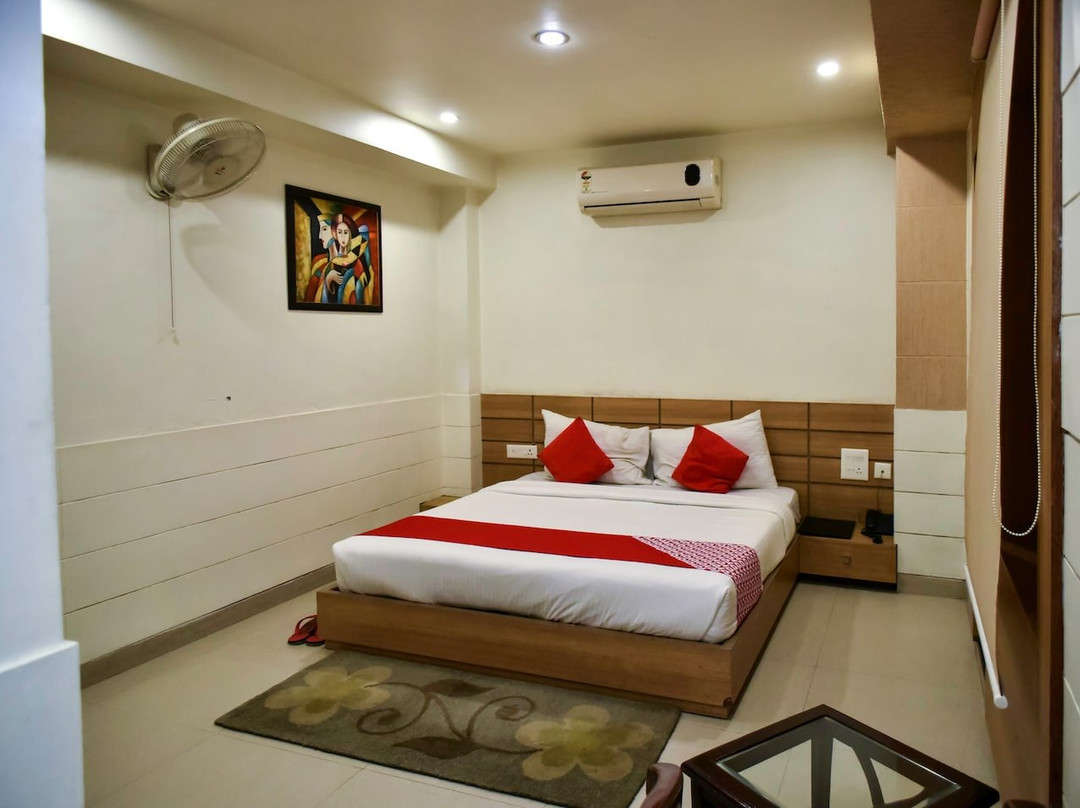 Capital O 3094 Hotel City Square主图