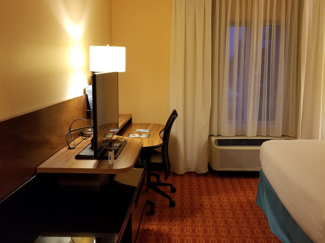 Fairfield by Marriott Inn & Suites Fayetteville North主图