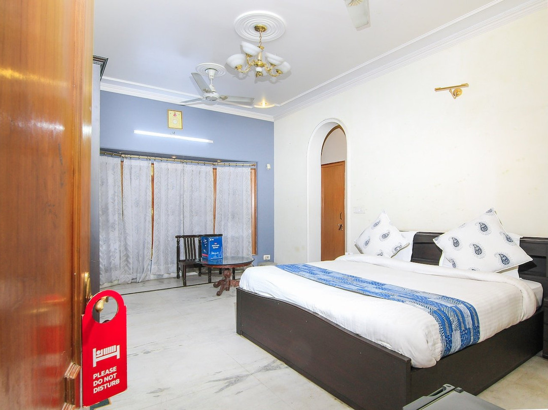 OYO 6242 Jalsa Resort主图