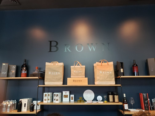 Brown Estate Vineyards-圣海伦娜必去景点