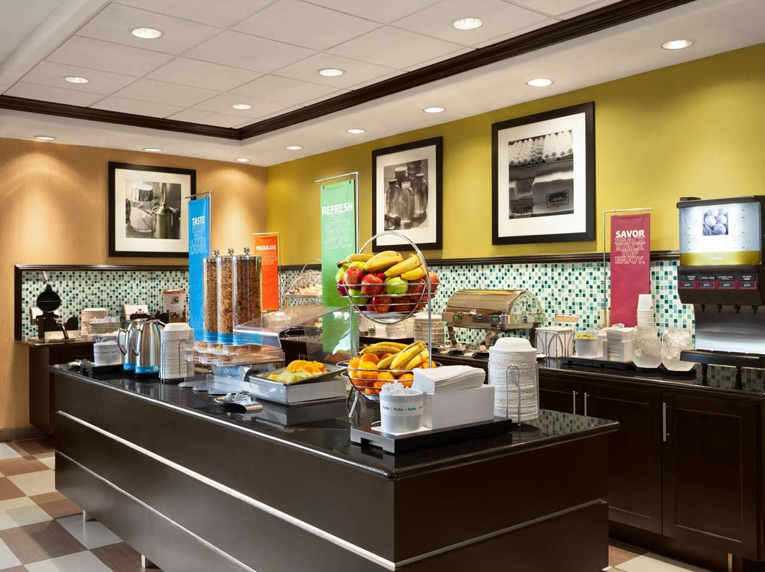 Hampton Inn & Suites Houston/Pasadena主图