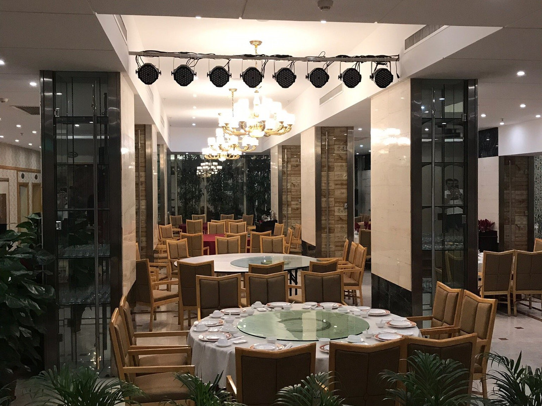 利来国际大酒店主图