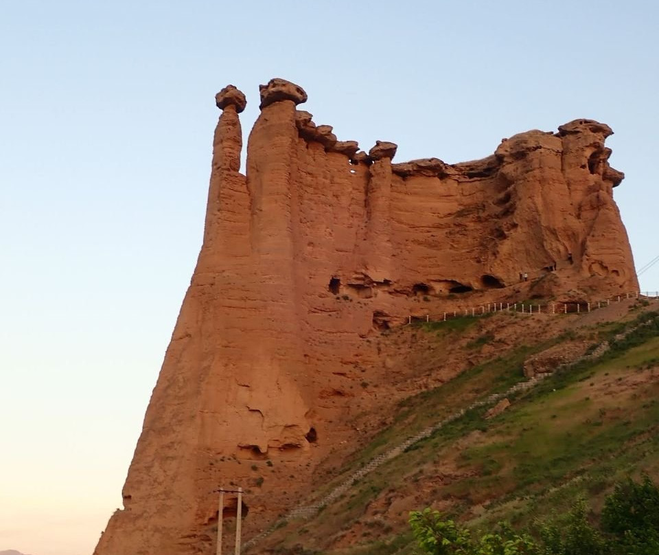 Behestan Castle景点图片