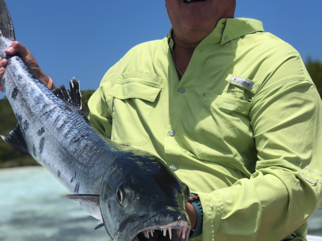 Spanish Wells Bonefishing-哈勃岛必去景点