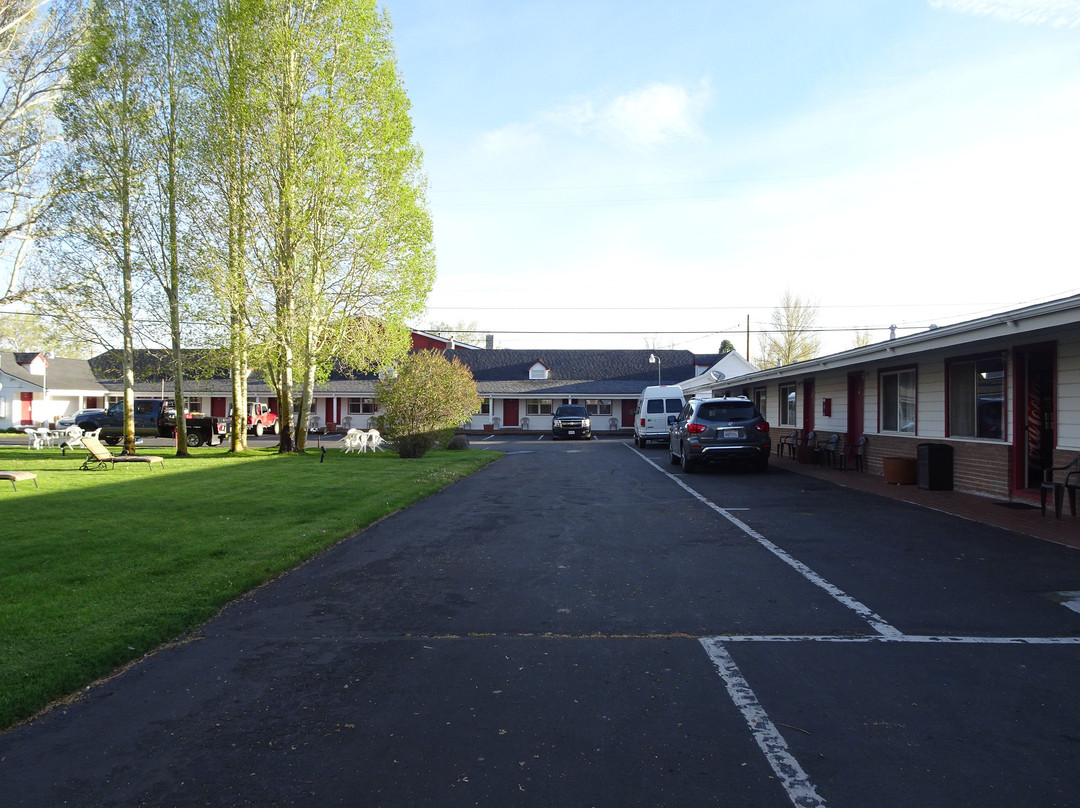 Silver Maple Inn主图