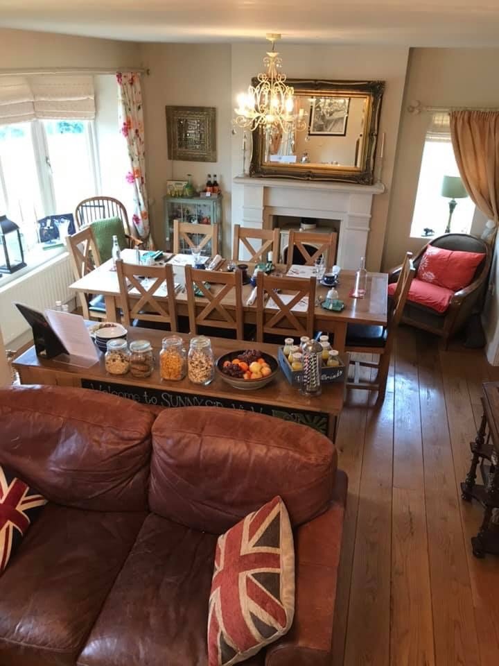 Sunnyside View bed and breakfast-餐饮