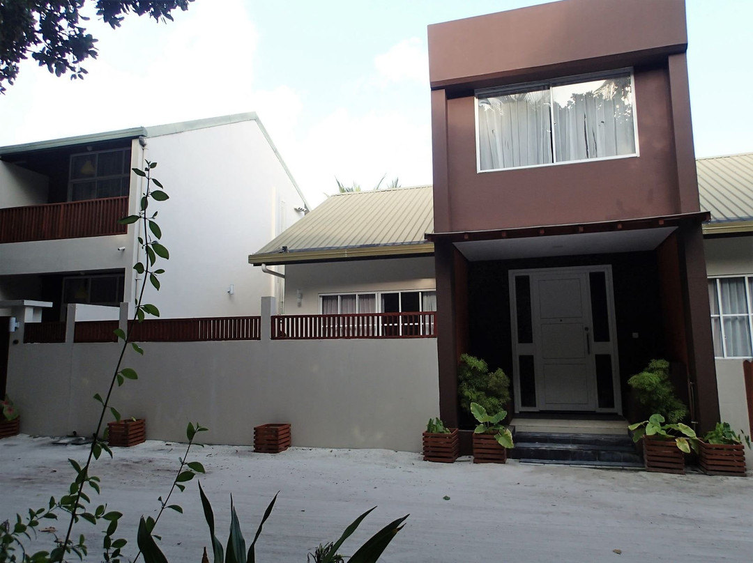 TME迪古拉酒店主图