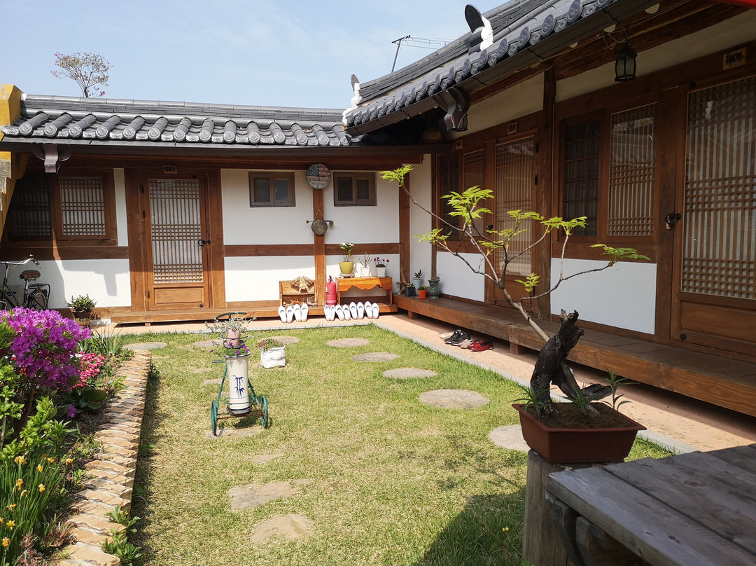 好梦韩屋旅馆