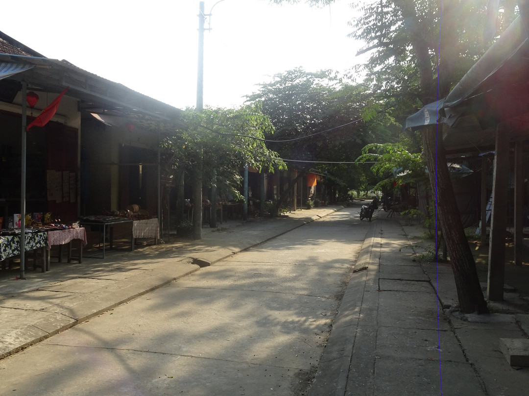 Kim Bong Carpentry Village景点图片
