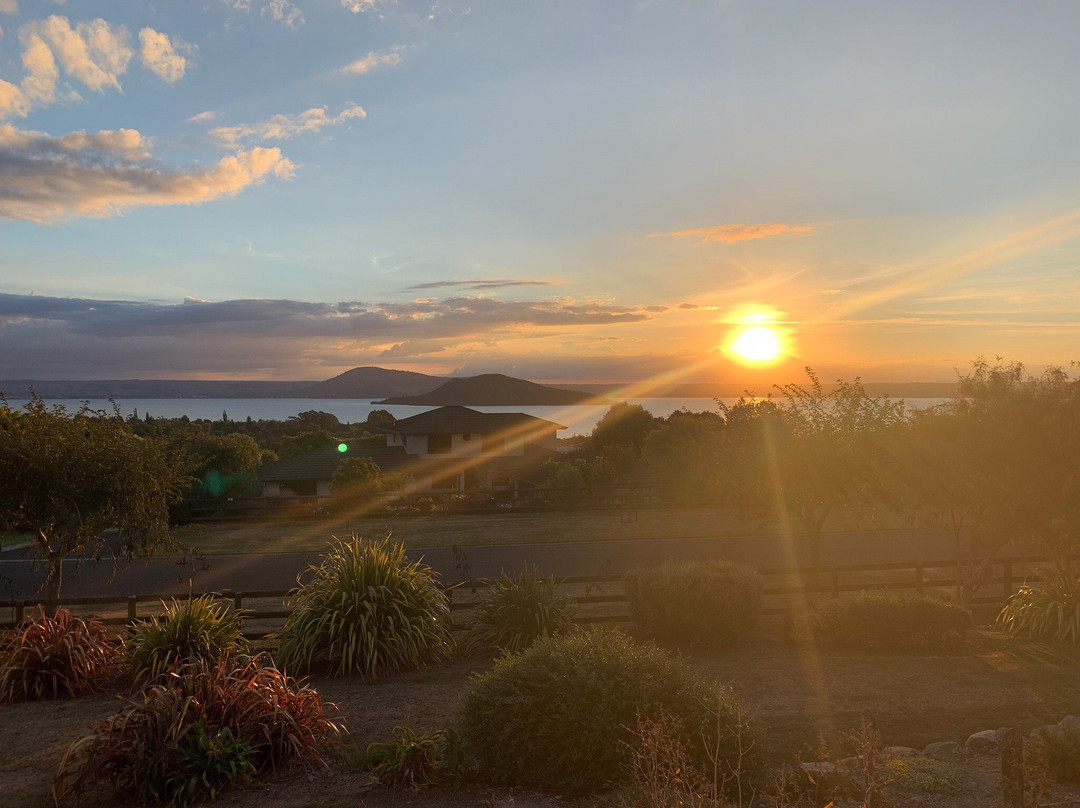 Flemington Lake View Bed and Breakfast主图