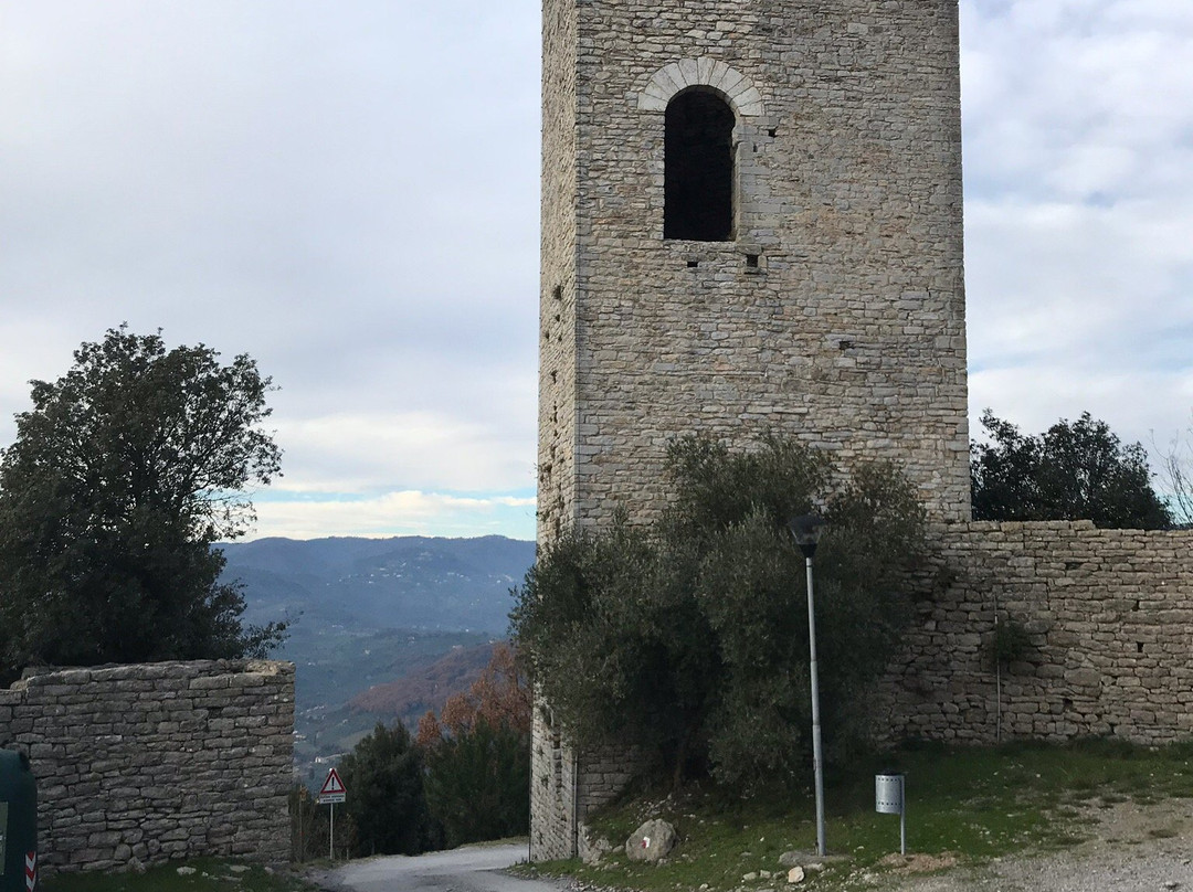 Castello di Monsummano Alto-蒙苏马诺泰尔梅必去景点