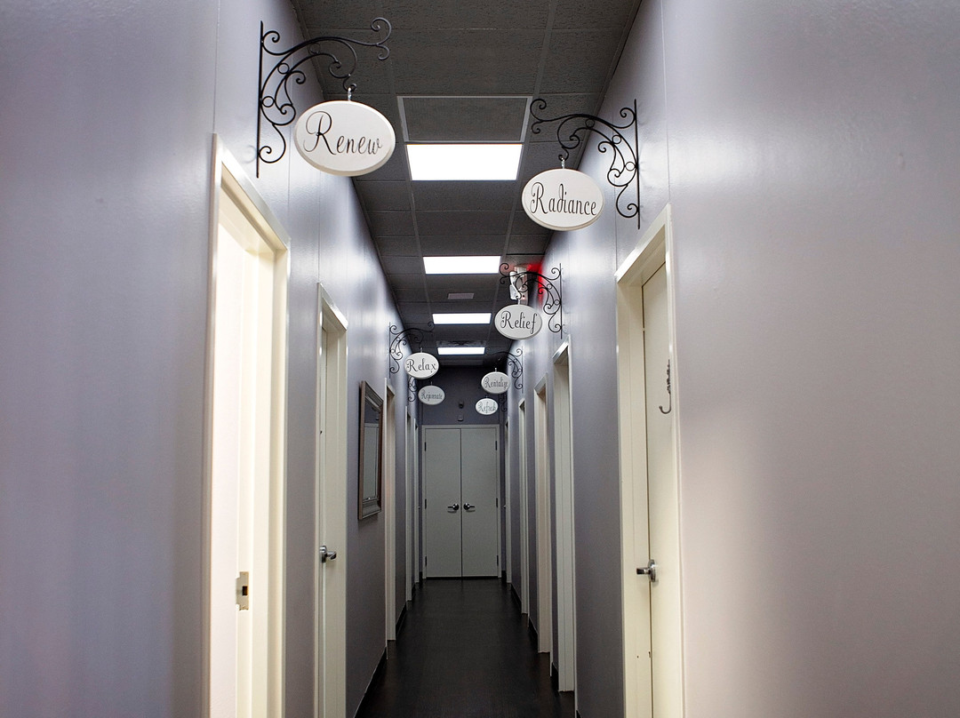 Melt Spa + Massage-Keller必去景点