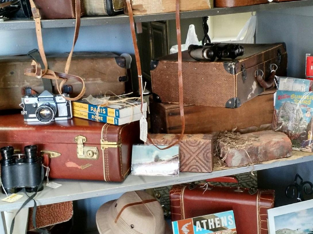 Livingston Antique Outlet-Howell必去景点