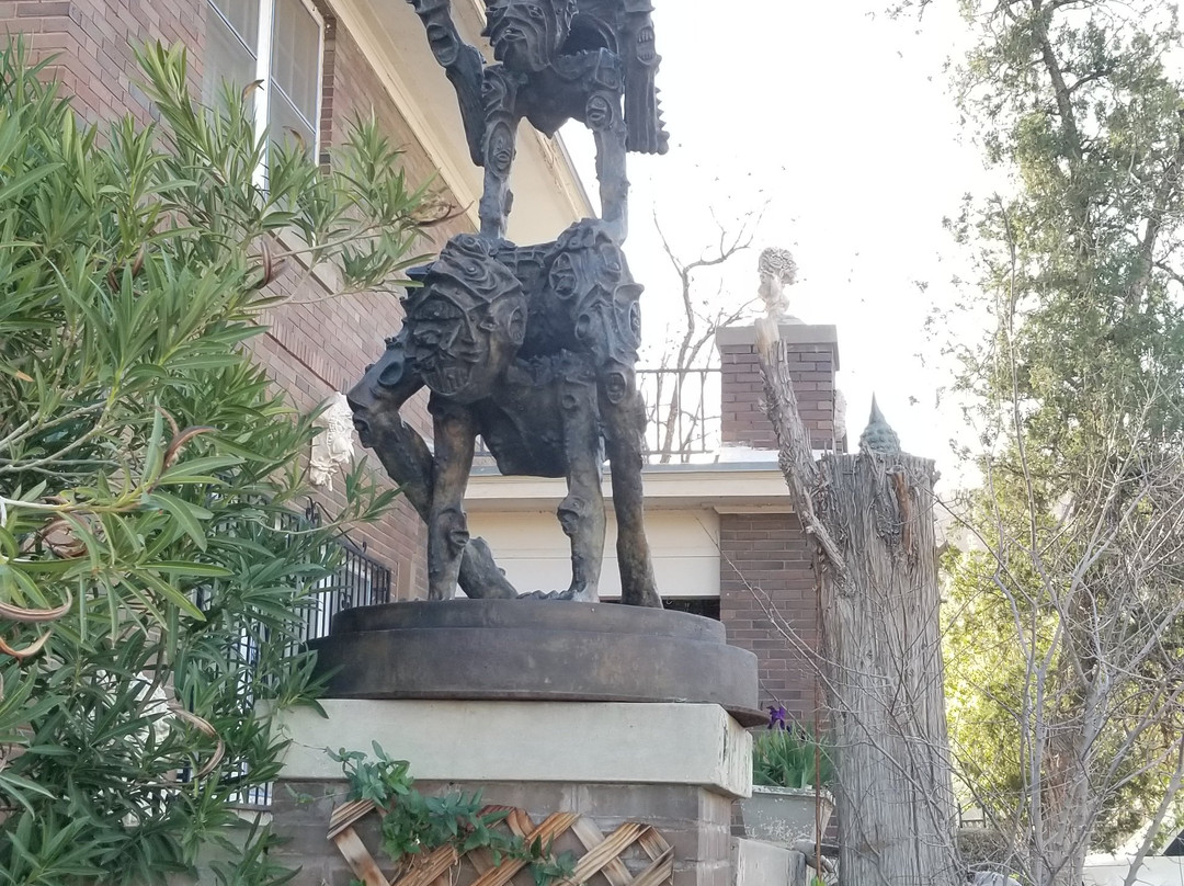 Surreal Art Sculpture Garden, Ho Baron, Artist-埃尔帕索必去景点