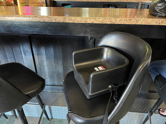 Grayz'n Buffalo Bar & Grill