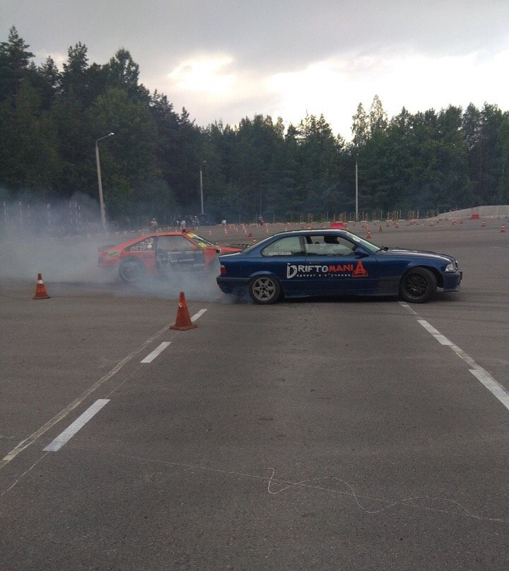 Driftomania Drift School in Minsk景点图片