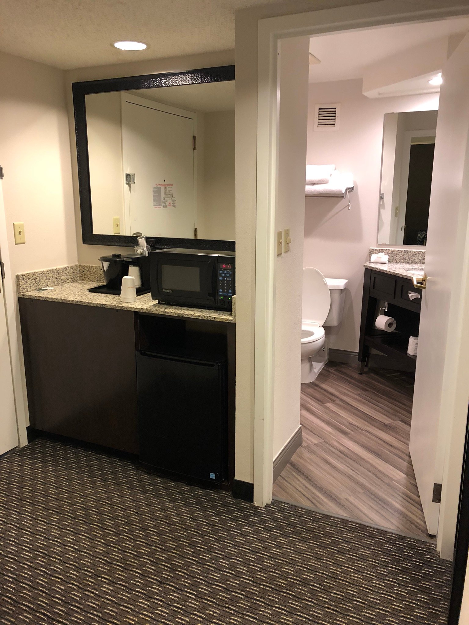 La Quinta by Wyndham Denver Englewood Tech Center-浴室