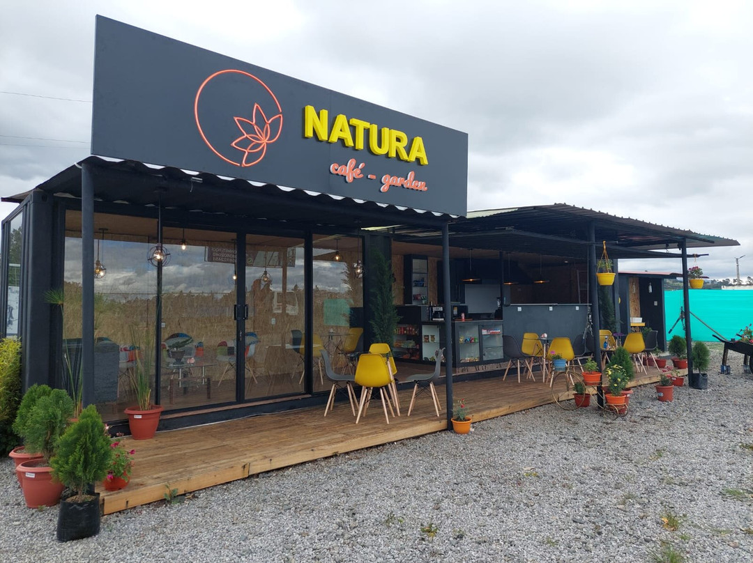 Natura Cafe - Garden