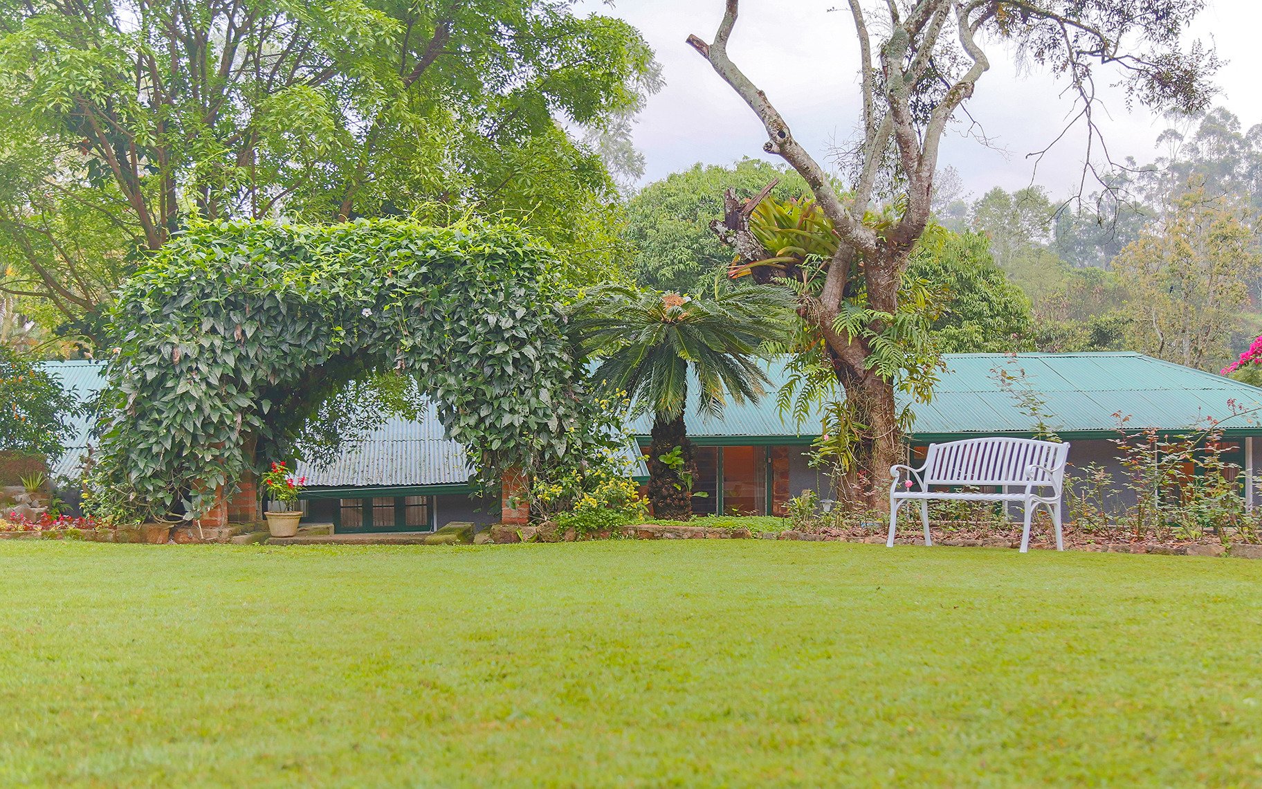 Micklefield Bungalow-浴室