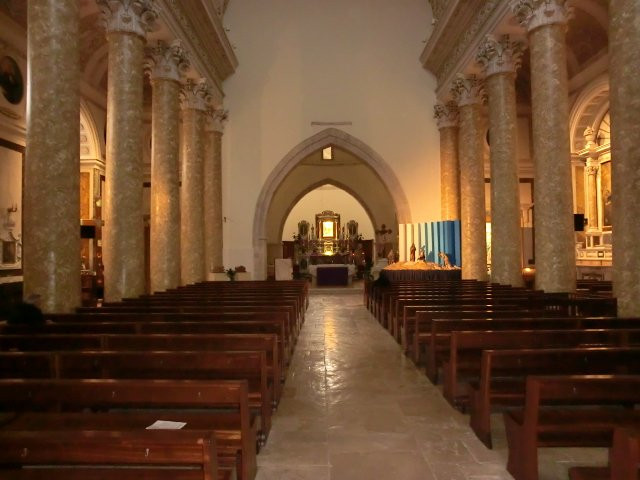 莫尔费塔旅游景点-Basilica della Madonna dei Martiri