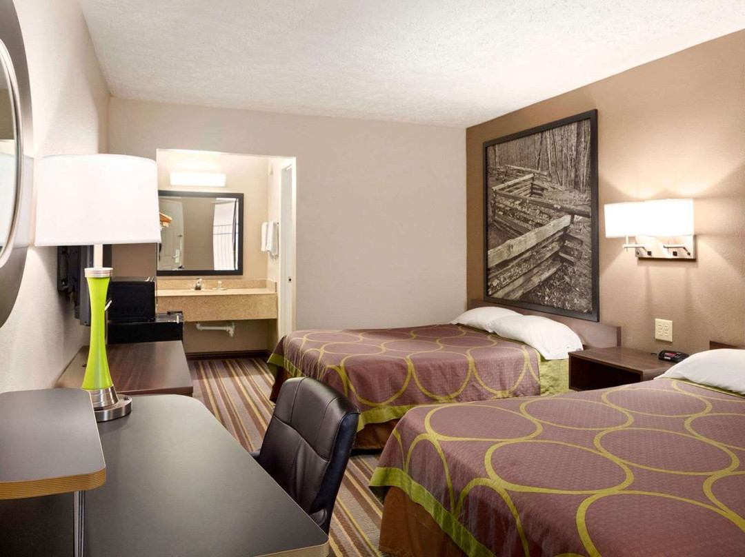 Super 8 by Wyndham Jackson主图