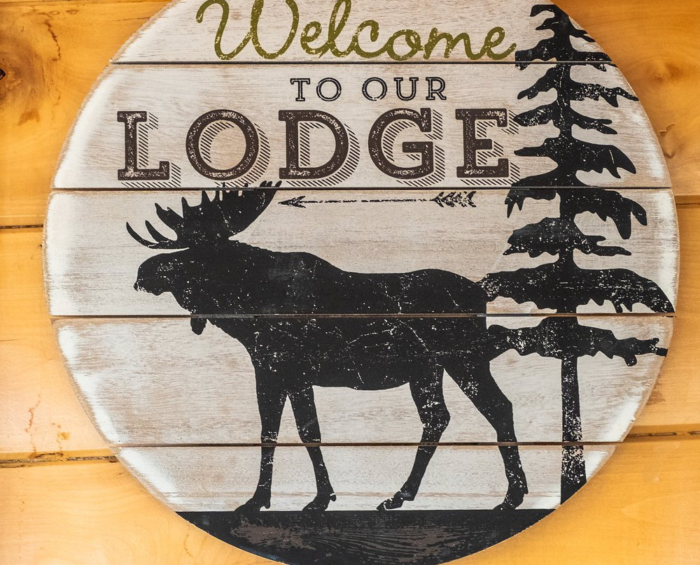 The Lodge Motel主图