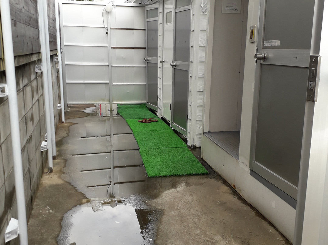 汉比度假酒店主图