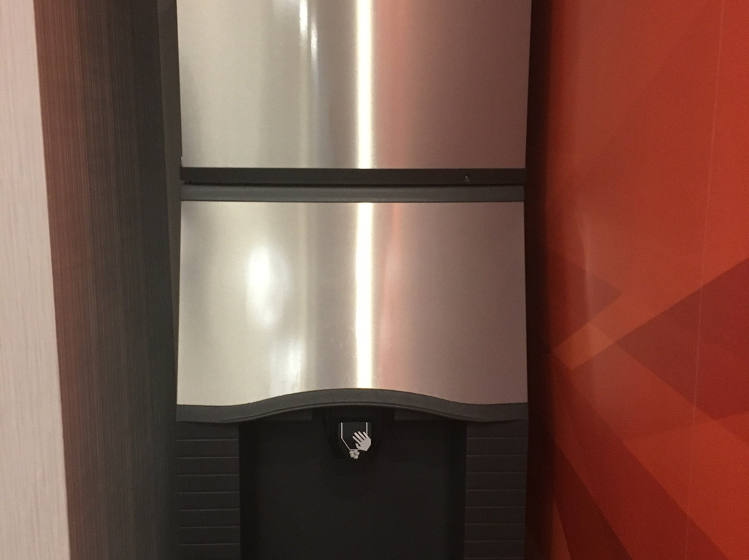 Holiday Inn Express & Suites Brantford by IHG主图