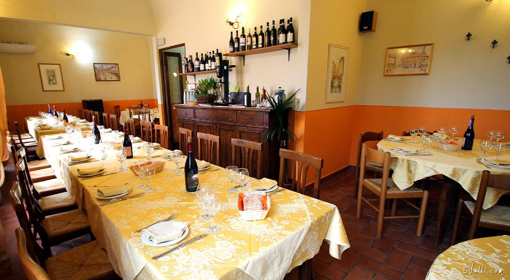 Lecchiore餐馆和美食-Ristorante Bar Antiche Bontà di Valloria