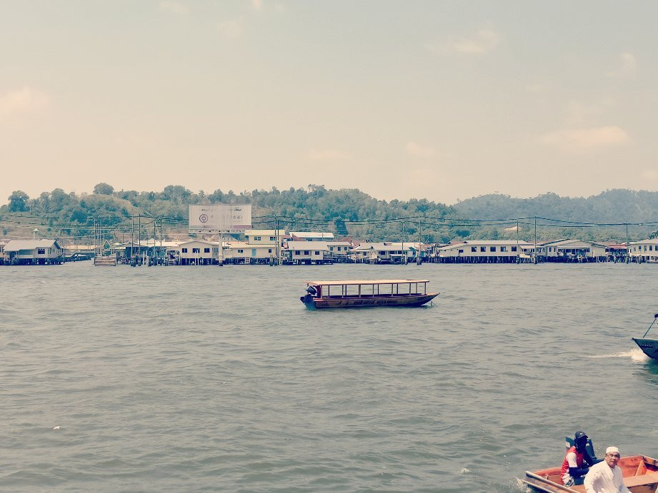 Kampong Sungai Bunga Water Village景点图片