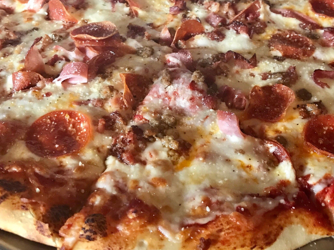 Wing'n It Pizza Grill & Bar