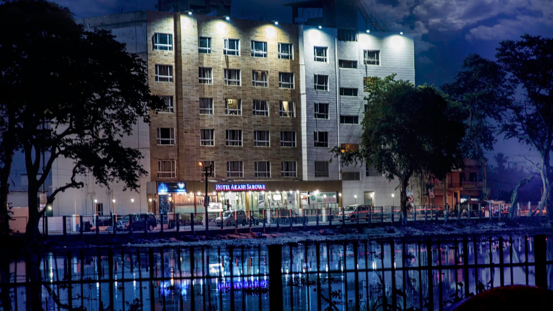 Hotel Akash Sarovar-官方