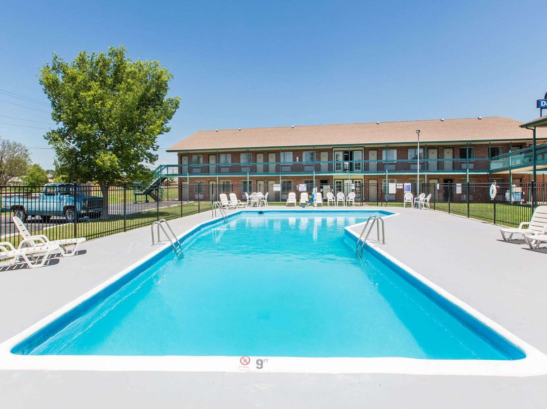 Days Inn by Wyndham Hays主图