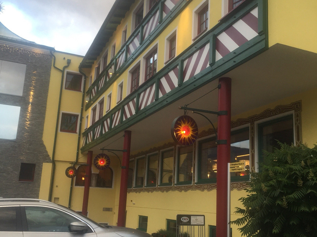 索莫霍夫酒店主图