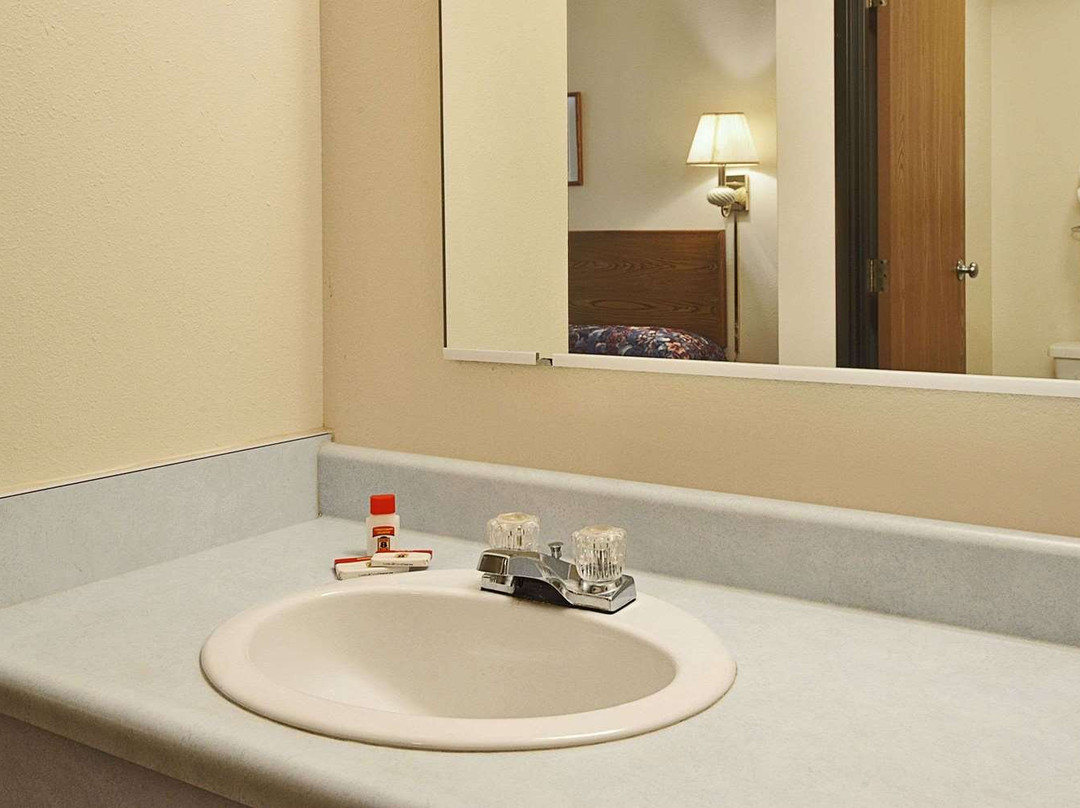 Super 8 by Wyndham York NE主图