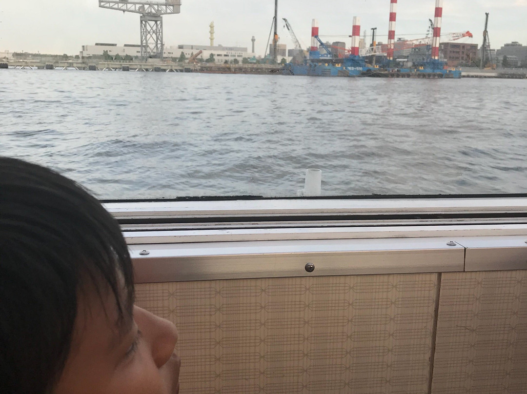 横滨Seabass渡轮景点图片