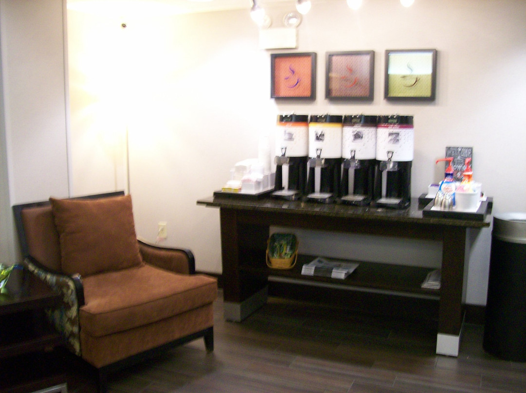 Hampton Inn Hanover主图