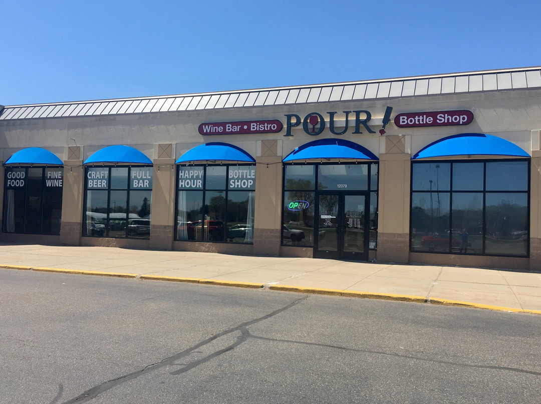 Pour Wine Bar & Bistro CHAMPLIN