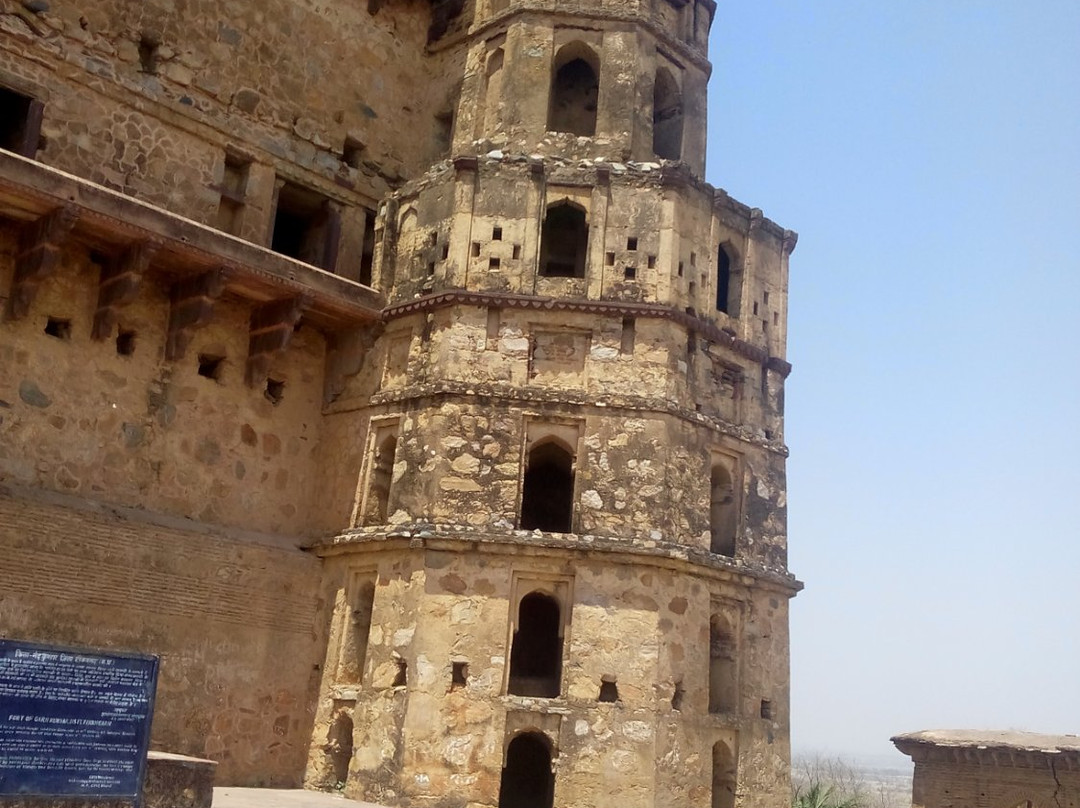 Garhkundar Fort景点图片