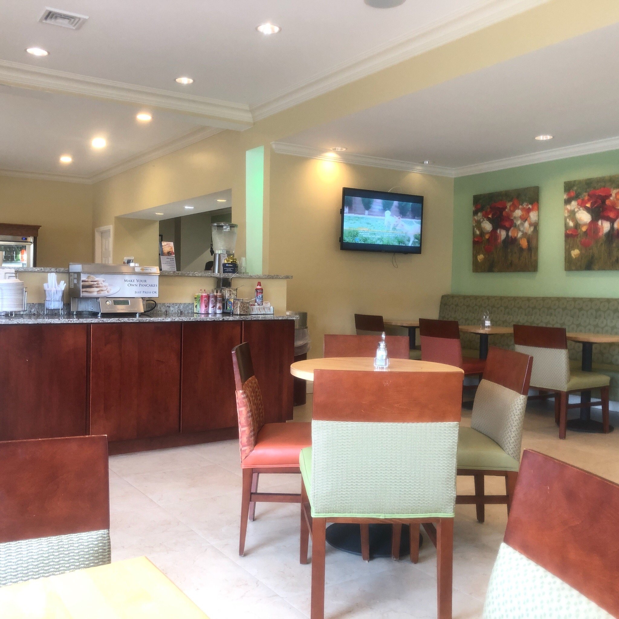 The Inn on Storrs-餐饮