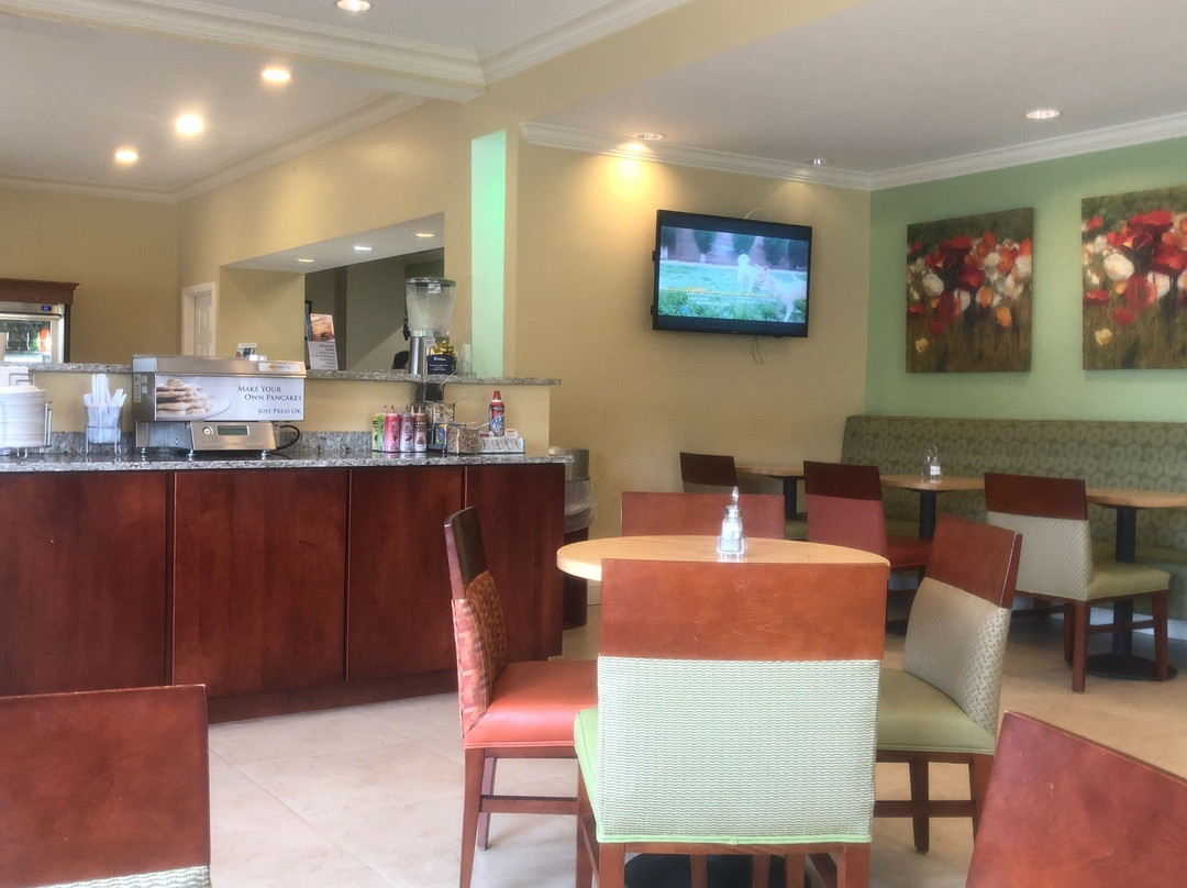 The Inn on Storrs主图