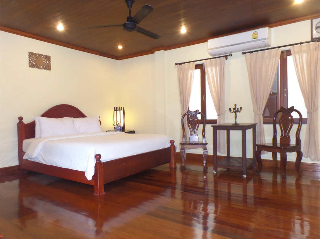 Peninsula Villas主图