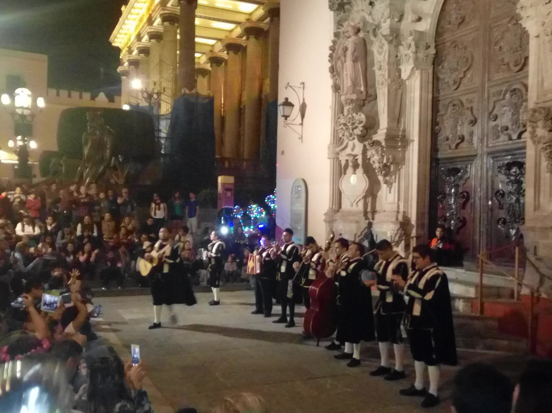 Gran Plaza Hotel & Convention Center主图