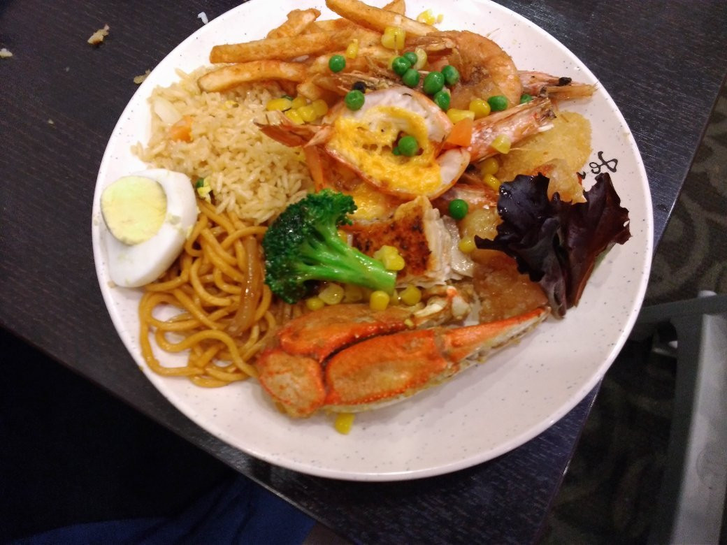 Aousja餐馆和美食-Madera Lounge & Restaurant